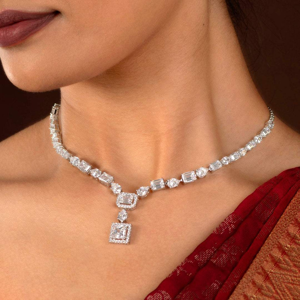 Geometric Deco Silver Necklace & Earrings SetGeometric Deco Silver Necklace