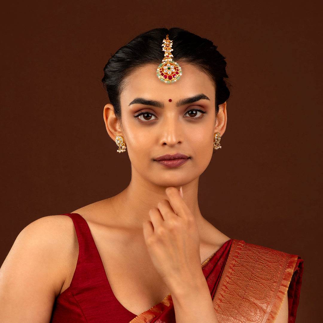 Floral Multi-Stone Maang Tikka in 92.5 SilverFloral Multi-Stone Maang Tikka