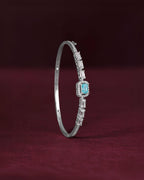 Arctic Blue Halo Statement Silver Bracelet by Tavya Jewellery - close-up detail