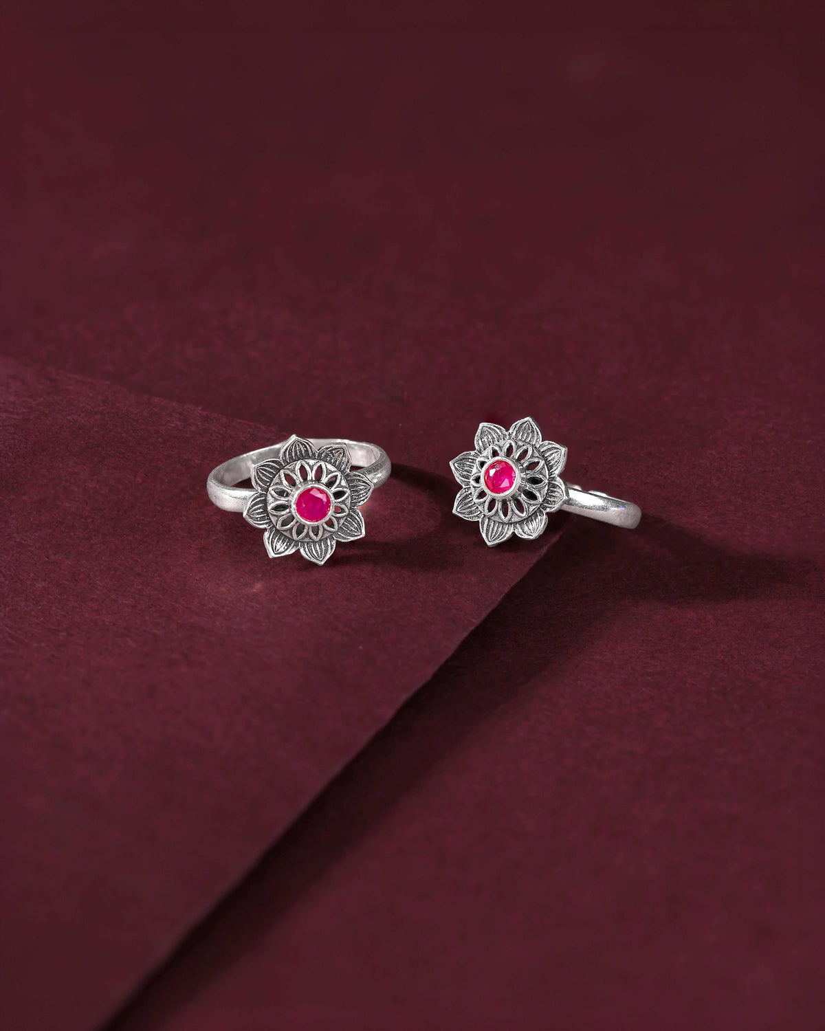 Pure 92.5 Silver Lotus-Bloom Toe Rings with Red Centre StonePure 92.5 Silver
