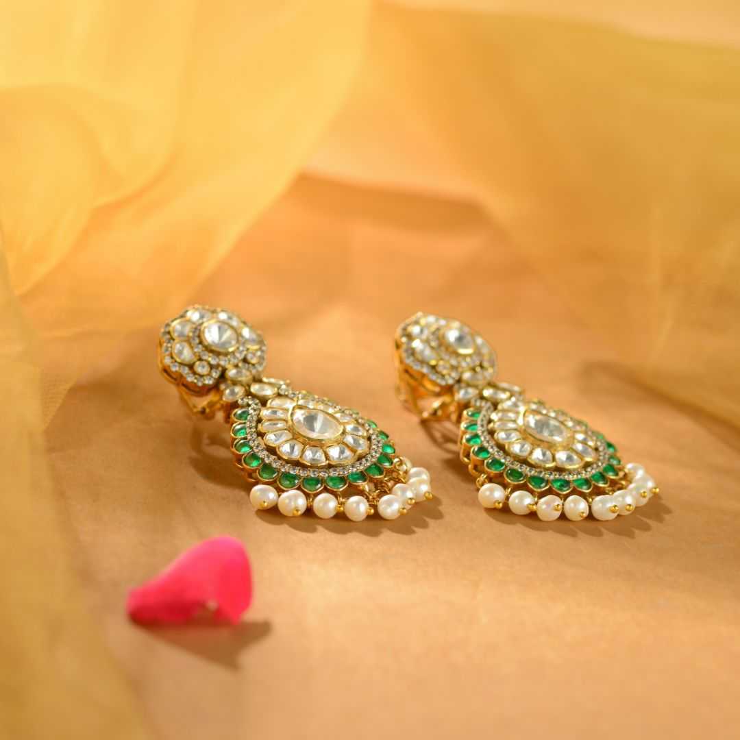 92.5 Silver Emerald Kundan Pearl Drop Earrings by Tavya Jewellery - side view