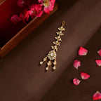 92.5 Silver Royal Kundan Pearl Maangtikka by Tavya Jewellery - front view