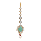 Silver Polki Maang Tikka featuring a pear-cut green stone, white polki diamonds, red bead accents, and a dangling pearl bead.